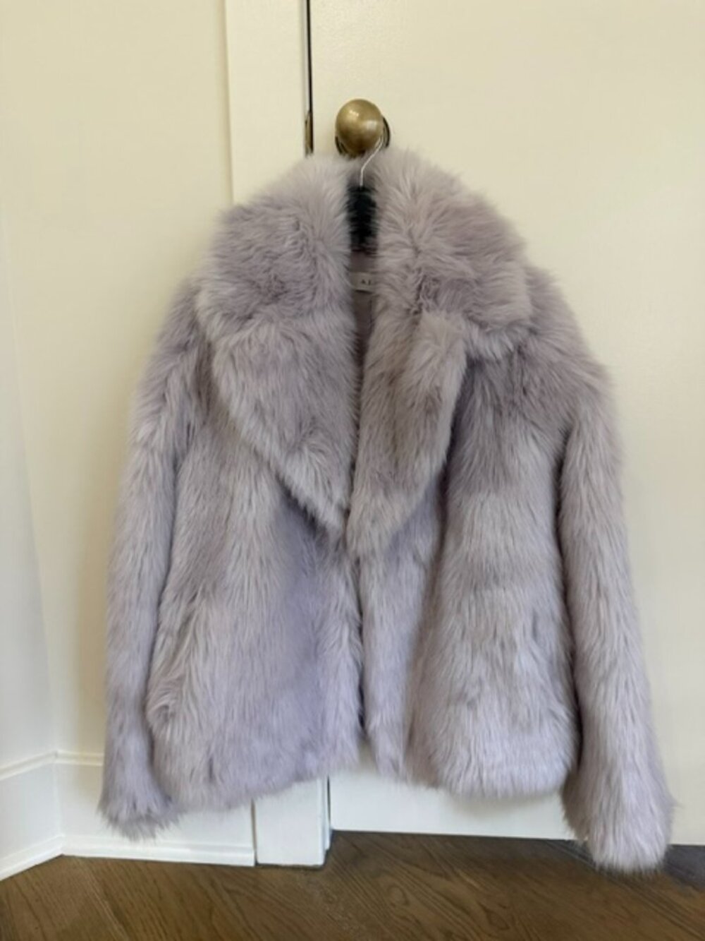 FUN COZY LILAC FAUX FUR FOR WINTER